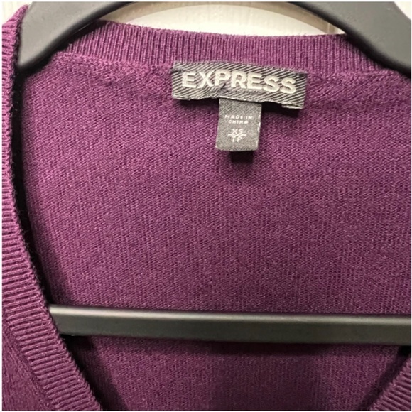 Express V-Neck Oversized Sweater | Purple long sleeve lightweight | XS - Picture 2 of 4